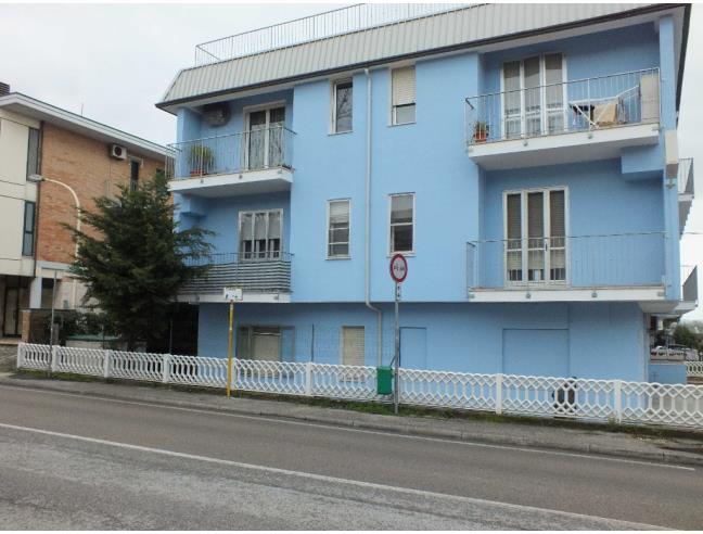 Anteprima foto 7 - Appartamento in Vendita a Falconara Marittima (Ancona)