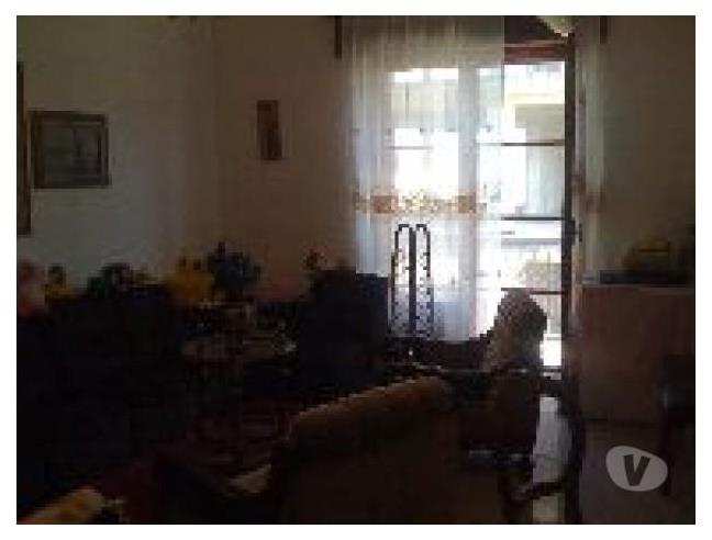 Anteprima foto 2 - Appartamento in Vendita a Locri (Reggio Calabria)