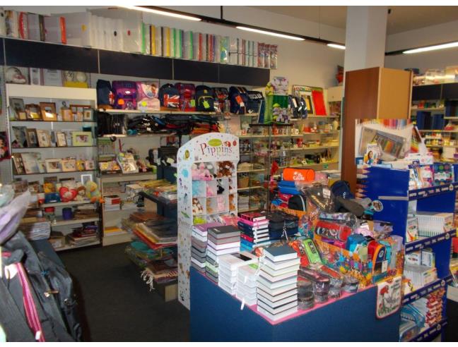 Anteprima foto 4 - Attività Cartoleria/Libreria in Vendita a Gozzano (Novara)