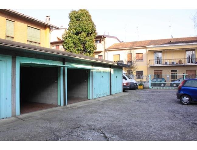 Anteprima foto 4 - Box/Garage/Posto auto in Vendita a Limbiate (Monza e Brianza)