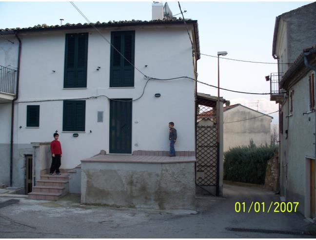 Anteprima foto 1 - Casa indipendente in Vendita a Castiglione a Casauria - Madonna Della Croce
