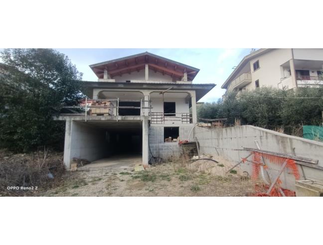 Anteprima foto 1 - Casa indipendente in Vendita a Collecorvino - Villa Barberi