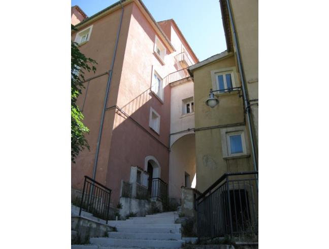 Anteprima foto 2 - Casa indipendente in Vendita a Colliano (Salerno)