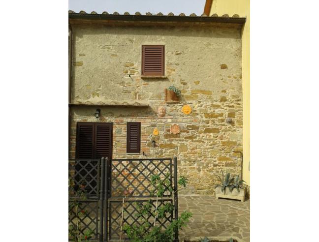 Anteprima foto 1 - Casa indipendente in Vendita a Cortona - San Lorenzo