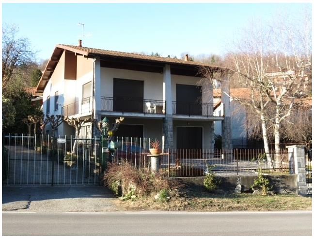 Anteprima foto 1 - Casa indipendente in Vendita a Laveno-Mombello (Varese)