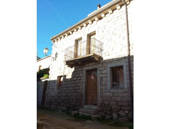 Anteprima foto 1 - Casa indipendente in Vendita a Luras (Olbia-Tempio)