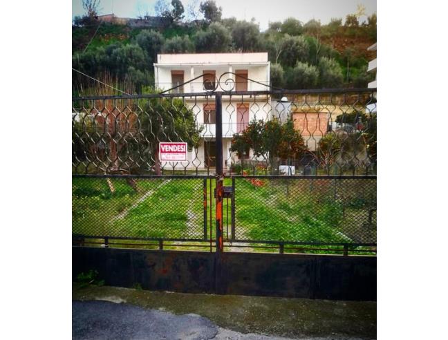 Anteprima foto 1 - Casa indipendente in Vendita a Reggio Calabria (Reggio Calabria)