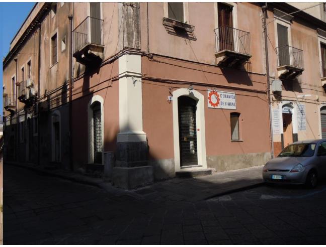 Anteprima foto 1 - Negozio in Vendita a Catania - Borgo
