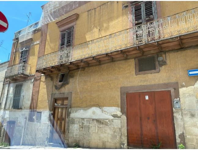 Anteprima foto 1 - Palazzo/Stabile in Vendita a Canosa di Puglia (Barletta-Andria-Trani)