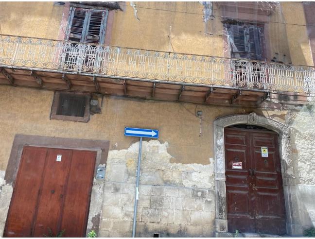 Anteprima foto 2 - Palazzo/Stabile in Vendita a Canosa di Puglia (Barletta-Andria-Trani)