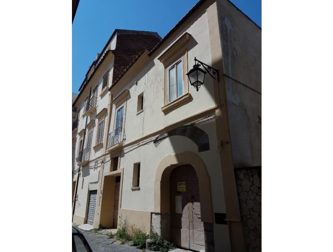 Anteprima foto 1 - Palazzo/Stabile in Vendita a Capua (Caserta)