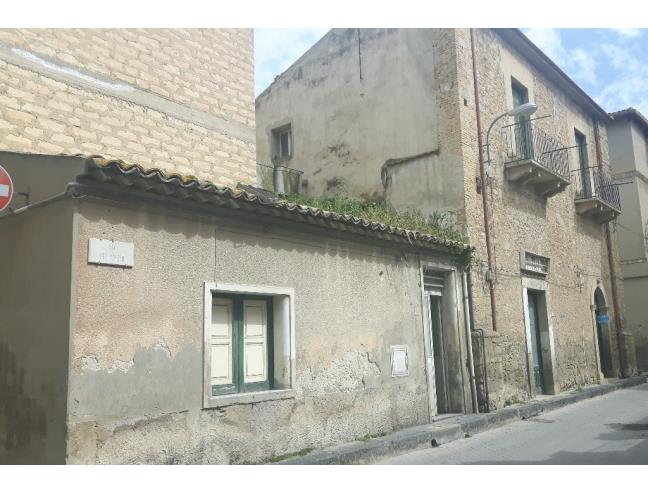 Anteprima foto 3 - Palazzo/Stabile in Vendita a Niscemi (Caltanissetta)