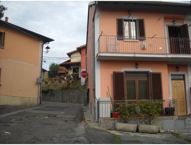 Anteprima foto 1 - Porzione di casa in Vendita a Bregano (Varese)
