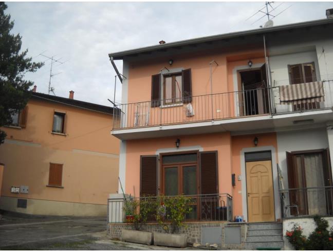 Anteprima foto 2 - Porzione di casa in Vendita a Bregano (Varese)