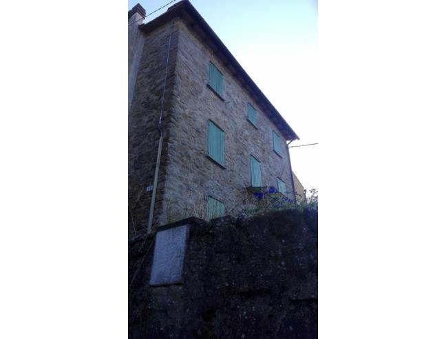 Anteprima foto 1 - Porzione di casa in Vendita a Pistoia - Villa Di Baggio