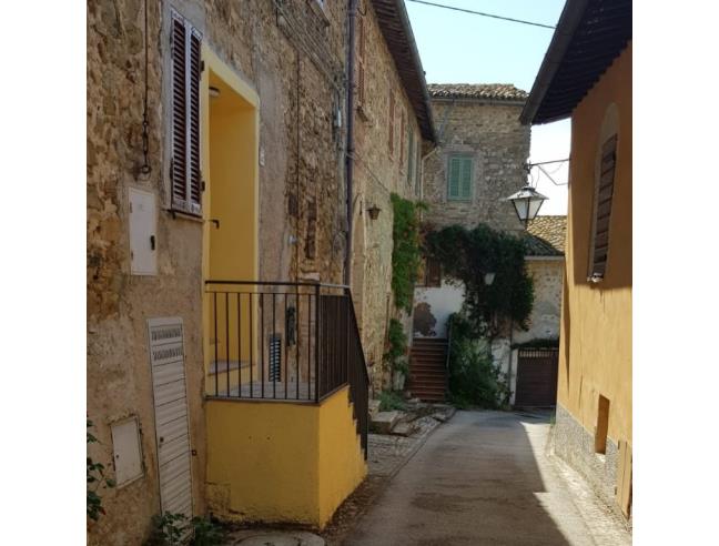 Anteprima foto 1 - Porzione di casa in Vendita a Spoleto - Uncinano