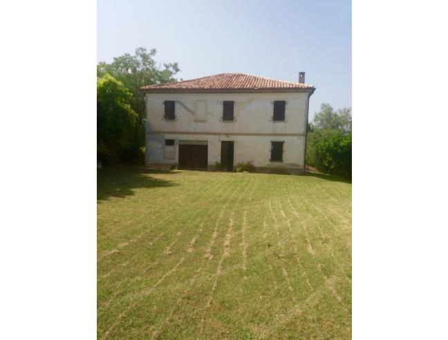 Anteprima foto 1 - Rustico/Casale in Vendita a Serrungarina (Pesaro e Urbino)
