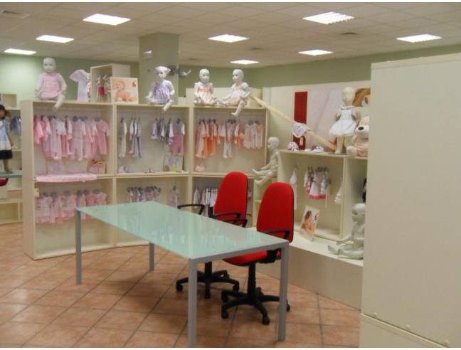 Anteprima foto 3 - Showroom in Vendita a Palermo - San Lorenzo