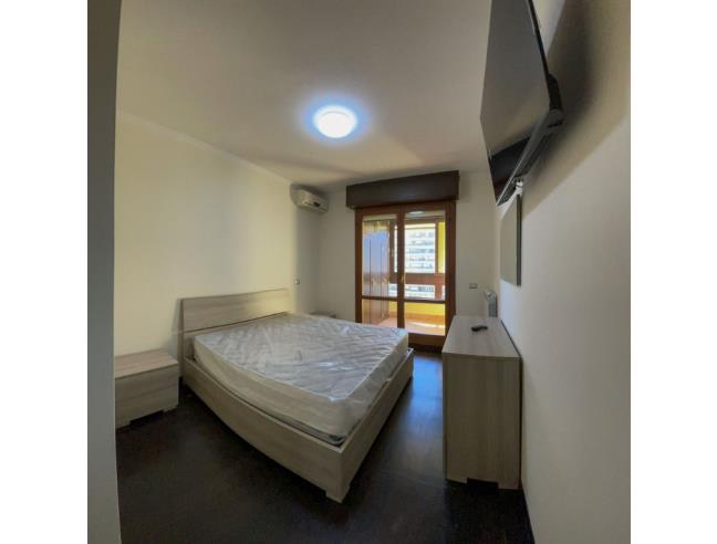 Anteprima foto 4 - Affitto Camera Doppia in Appartamento da Privato a Napoli - Poggioreale