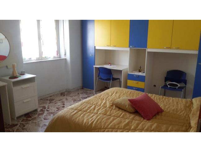 Anteprima foto 5 - Affitto Camera Posto letto in Appartamento da Privato a Catania - Piazza Lincoln / Vulcania