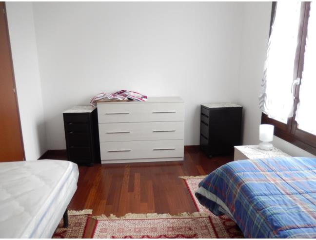 Anteprima foto 3 - Affitto Camera Posto letto in Appartamento da Privato a Milano - Bicocca