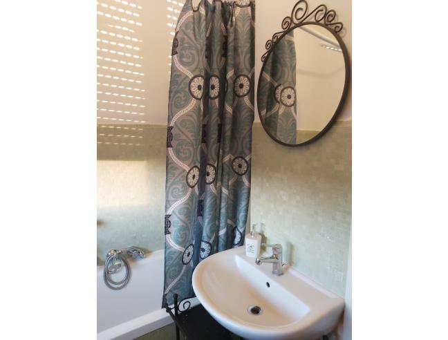 Anteprima foto 1 - Affitto Camera Posto letto in Appartamento da Privato a Milano - Lorenteggio