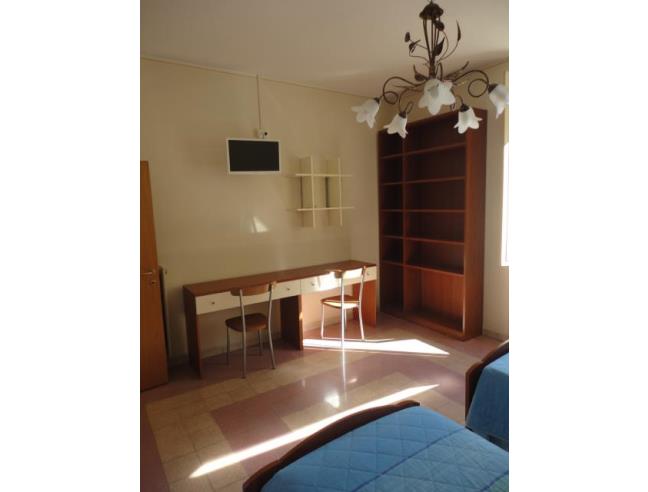Anteprima foto 3 - Affitto Camera Posto letto in Casa indipendente da Privato a Arezzo - Centro città