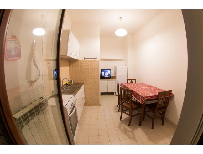 Anteprima foto 2 - Affitto Camera Singola in Appartamento da Privato a Caserta - Centro città
