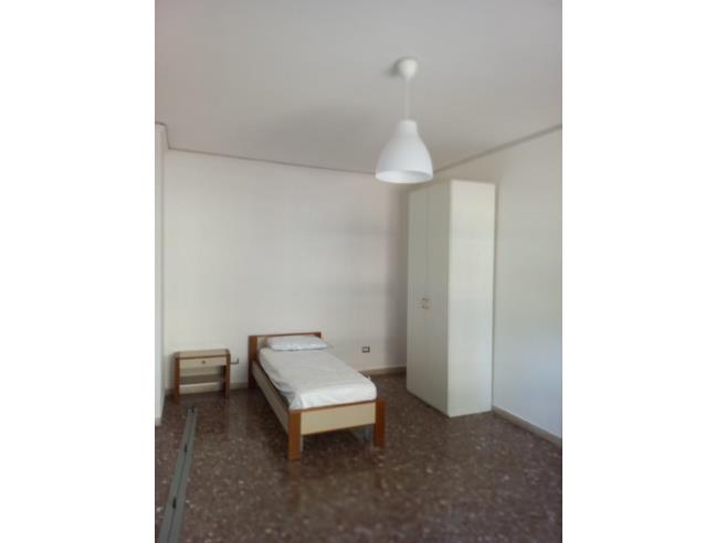 Anteprima foto 3 - Affitto Camera Singola in Appartamento da Privato a Catania - Circonvallazione