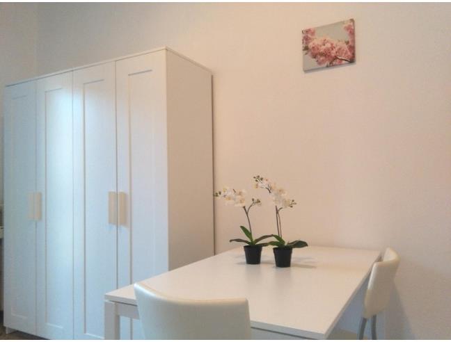 Anteprima foto 2 - Affitto Camera Singola in Appartamento da Privato a Limbiate (Monza e Brianza)