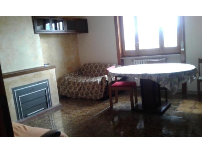 Anteprima foto 6 - Affitto Camera Singola in Appartamento da Privato a Marsicovetere - Villa D'agri