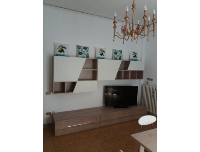 Anteprima foto 1 - Affitto Camera Singola in Appartamento da Privato a Salerno (Salerno)