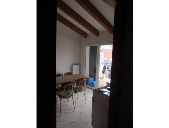 Anteprima foto 3 - Affitto Camera Singola in Mansarda da Privato a Milano - Chiesa Rossa