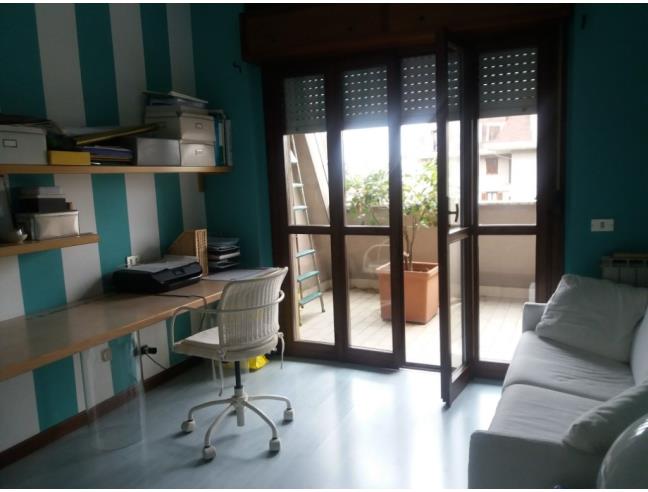 Anteprima foto 2 - Affitto Stanza Doppia in Appartamento da Privato a Cologno Monzese (Milano)