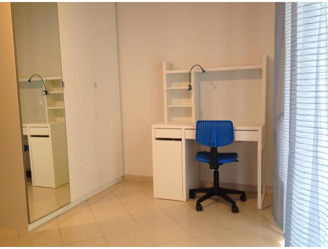 Anteprima foto 3 - Affitto Stanza Doppia in Appartamento da Privato a Napoli - Corso Umberto