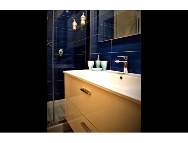 Anteprima foto 4 - Affitto Stanza Doppia in Appartamento da Privato a Napoli - Piazza Cavour