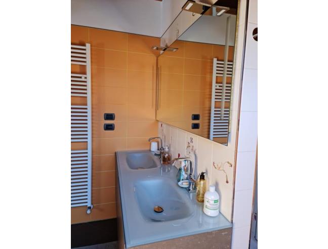 Anteprima foto 3 - Affitto Stanza Doppia in Appartamento da Privato a Segrate (Milano)