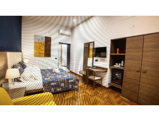 Anteprima foto 5 - Affitto Stanza Doppia in Casa indipendente da Privato a Napoli - Chiaia