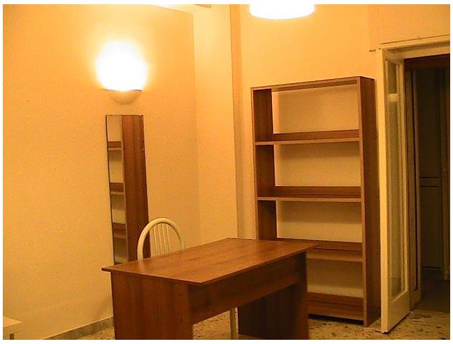 Anteprima foto 7 - Affitto Stanza Posto letto in Appartamento da Privato a Bari - Poggiofranco