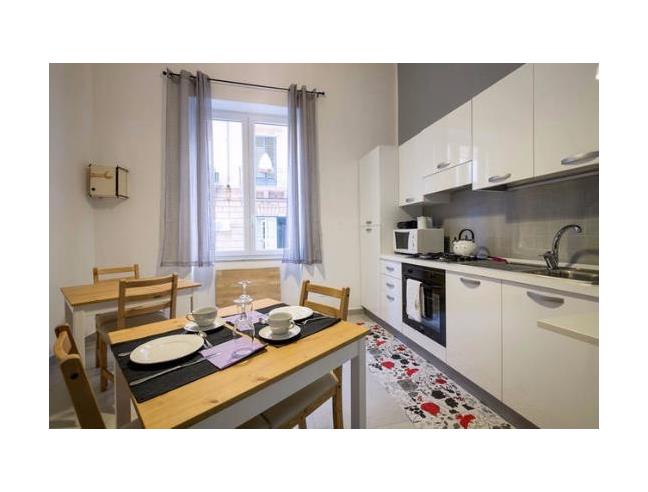Anteprima foto 2 - Affitto Stanza Posto letto in Appartamento da Privato a Napoli - San Giovanni A Teduccio