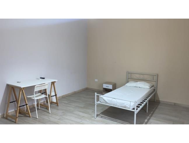 Anteprima foto 6 - Affitto Stanza Posto letto in Appartamento da Privato a Napoli - San Giovanni A Teduccio