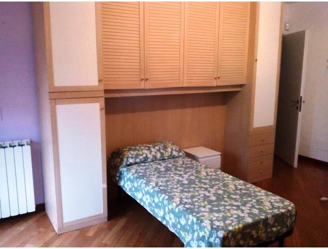 Anteprima foto 1 - Affitto Stanza Posto letto in Appartamento da Privato a Roma - Nuovo Salario