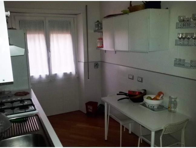 Anteprima foto 5 - Affitto Stanza Posto letto in Appartamento da Privato a Roma - Nuovo Salario