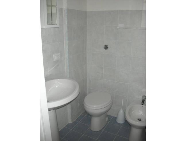 Anteprima foto 5 - Affitto Stanza Posto letto in Appartamento da Privato a Roma - Romanina