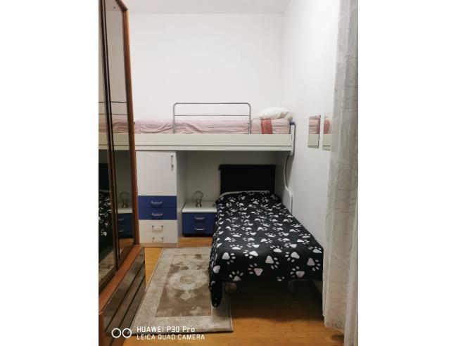 Anteprima foto 1 - Affitto Stanza Posto letto in Attico da Privato a Milano - Baggio