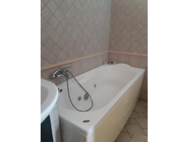 Anteprima foto 7 - Affitto Stanza Posto letto in Casa indipendente da Privato a Napoli - San Carlo all'Arena