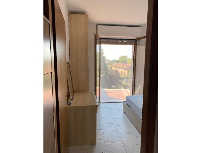 Anteprima foto 2 - Affitto Stanza Singola in Appartamento da Privato a Bareggio (Milano)