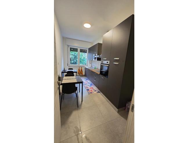 Anteprima foto 5 - Affitto Stanza Singola in Appartamento da Privato a Brescia - Quartiere dei Poeti