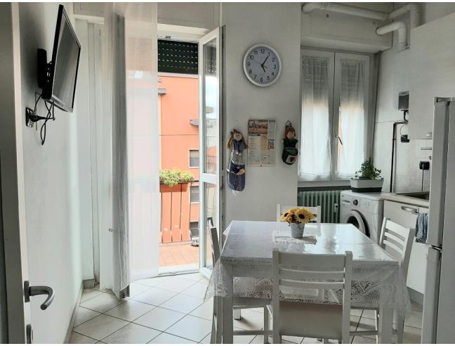 Anteprima foto 1 - Affitto Stanza Singola in Appartamento da Privato a Brescia - Via Veneto