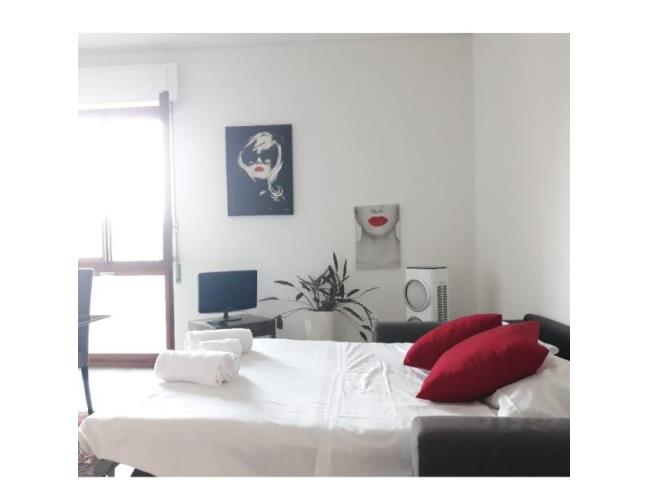 Anteprima foto 1 - Affitto Stanza Singola in Appartamento da Privato a Catania - Centro Storico